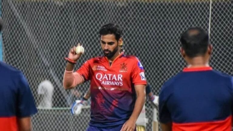 RCB ने जिसे खरीदने के लिए खर्च किये 10 करोड़ रुपये  लेकिन प्लेइंग 11 में क्यों नहीं दिया स्थान? 