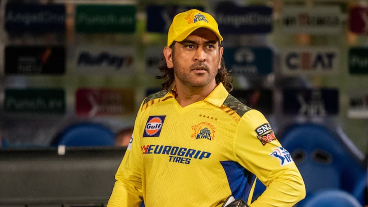 शेन वॉटसन ने उठाए CSK की रणनीति पर सवाल! धोनी की बैटिंग ऑर्डर और टीम कॉम्बिनेशन को बताया गलत वाटसन ने धोनी कि रणनीति को समझ से परे बताया