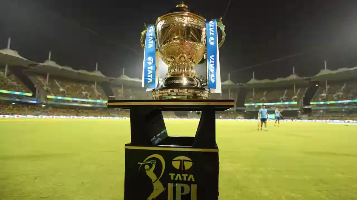 टॉप 4 टीम IPL 2025 के प्लेऑफ में जाने वाली कौन हो सकती है?
