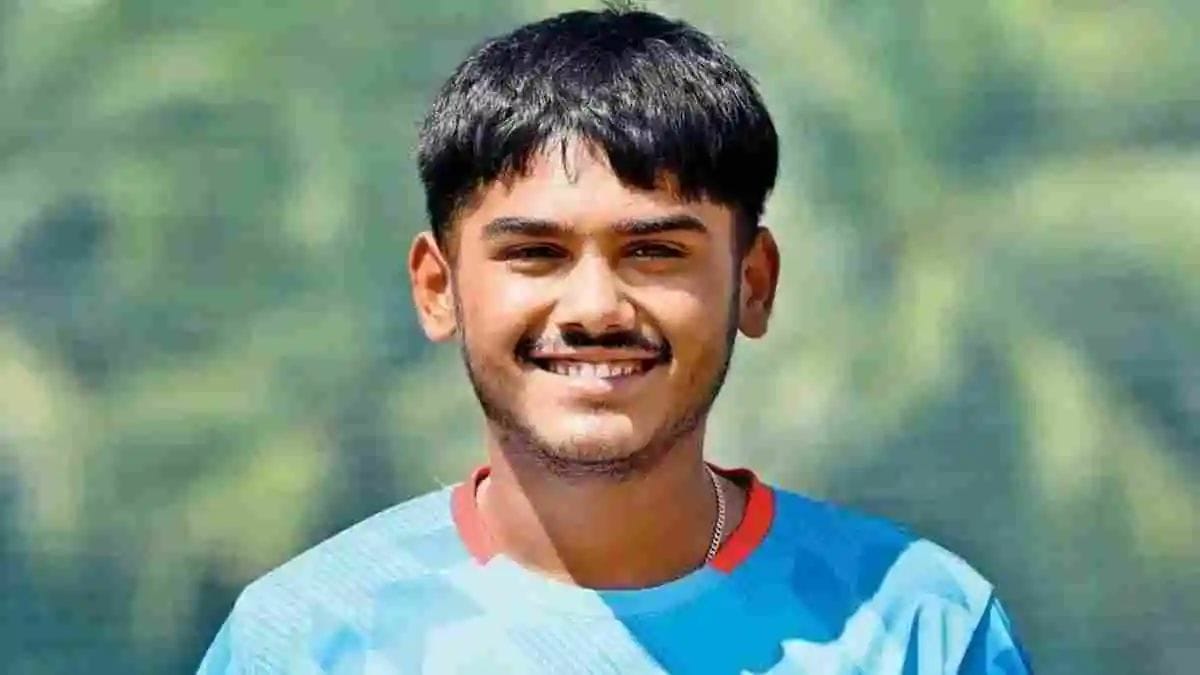 जानिए 17 वर्षीय आयुष म्हात्रे के बारे में। जो बतौर रिप्लेसमेंट, ऋतुराज की जगह CSK में होंगे शामिल। प्रतिभाशाली खिलाड़ी हैं आयुष म्हात्रे