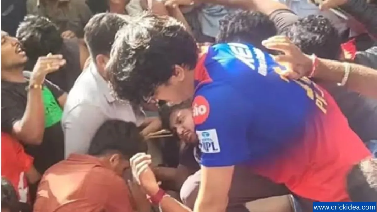 Bengaluru Stampede में 8 अधिकारी सस्पेंड